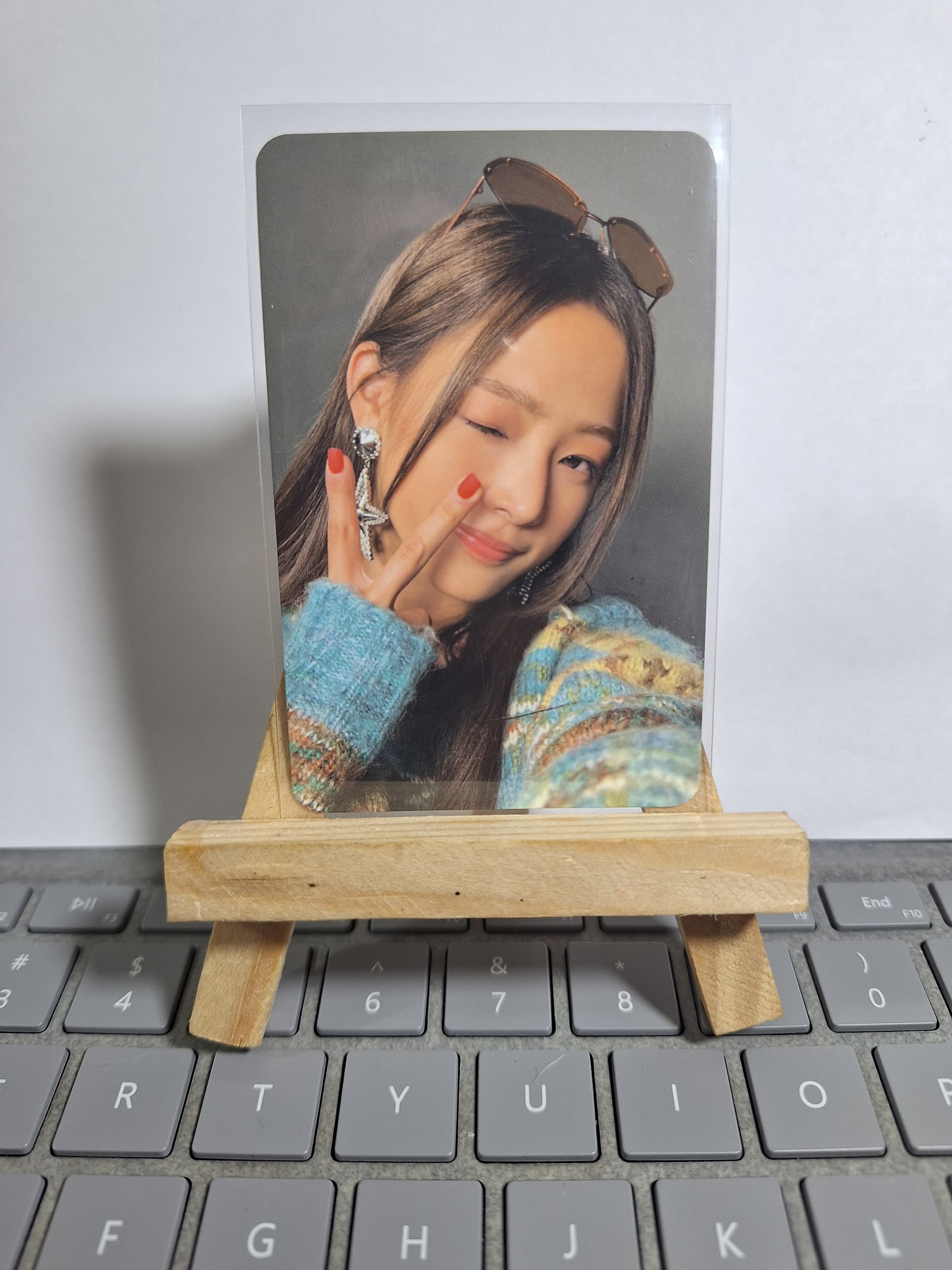OMG Photocard Weverse Ver.