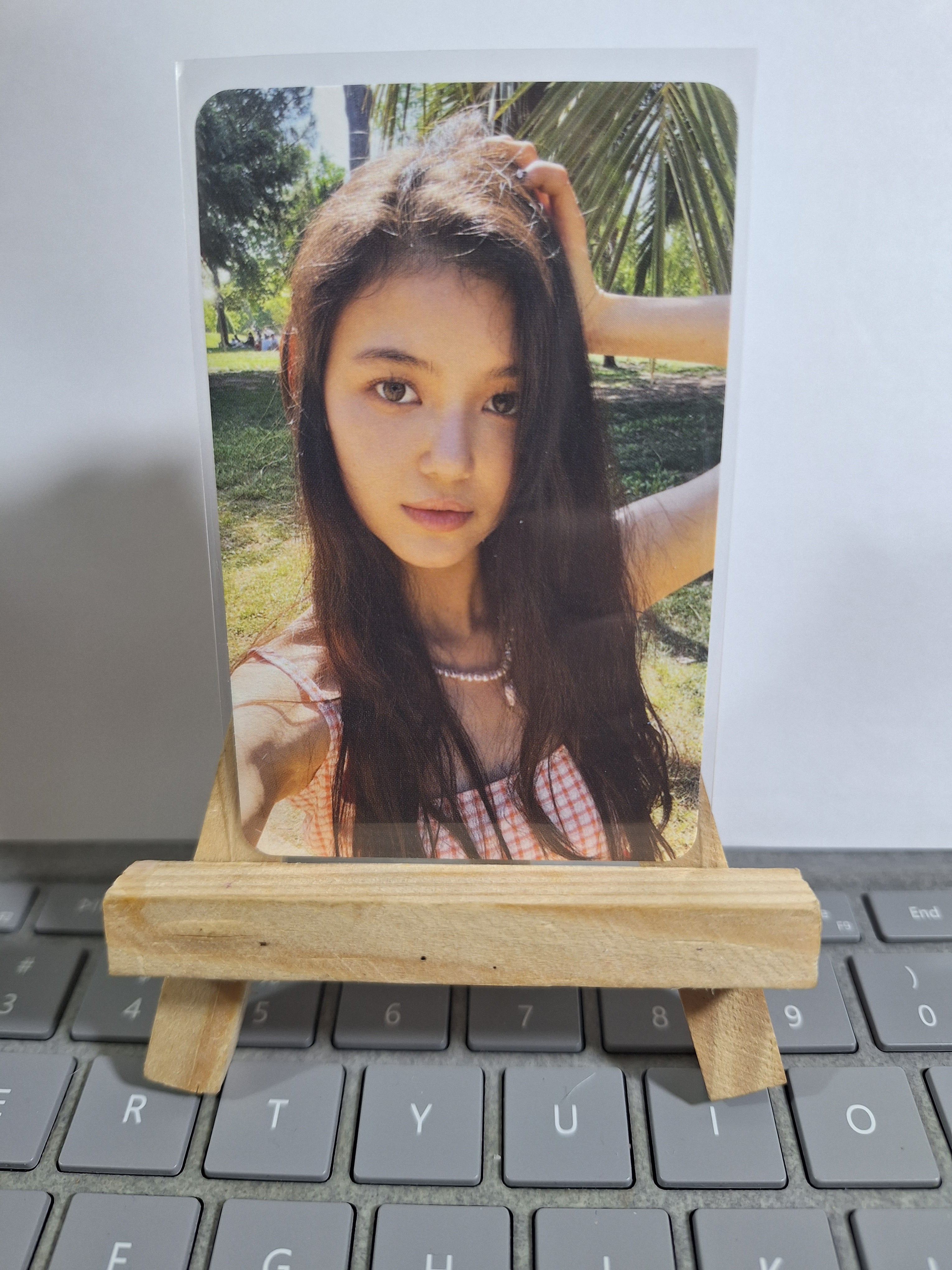 NJ 1st EP Photocard Weverse Ver.