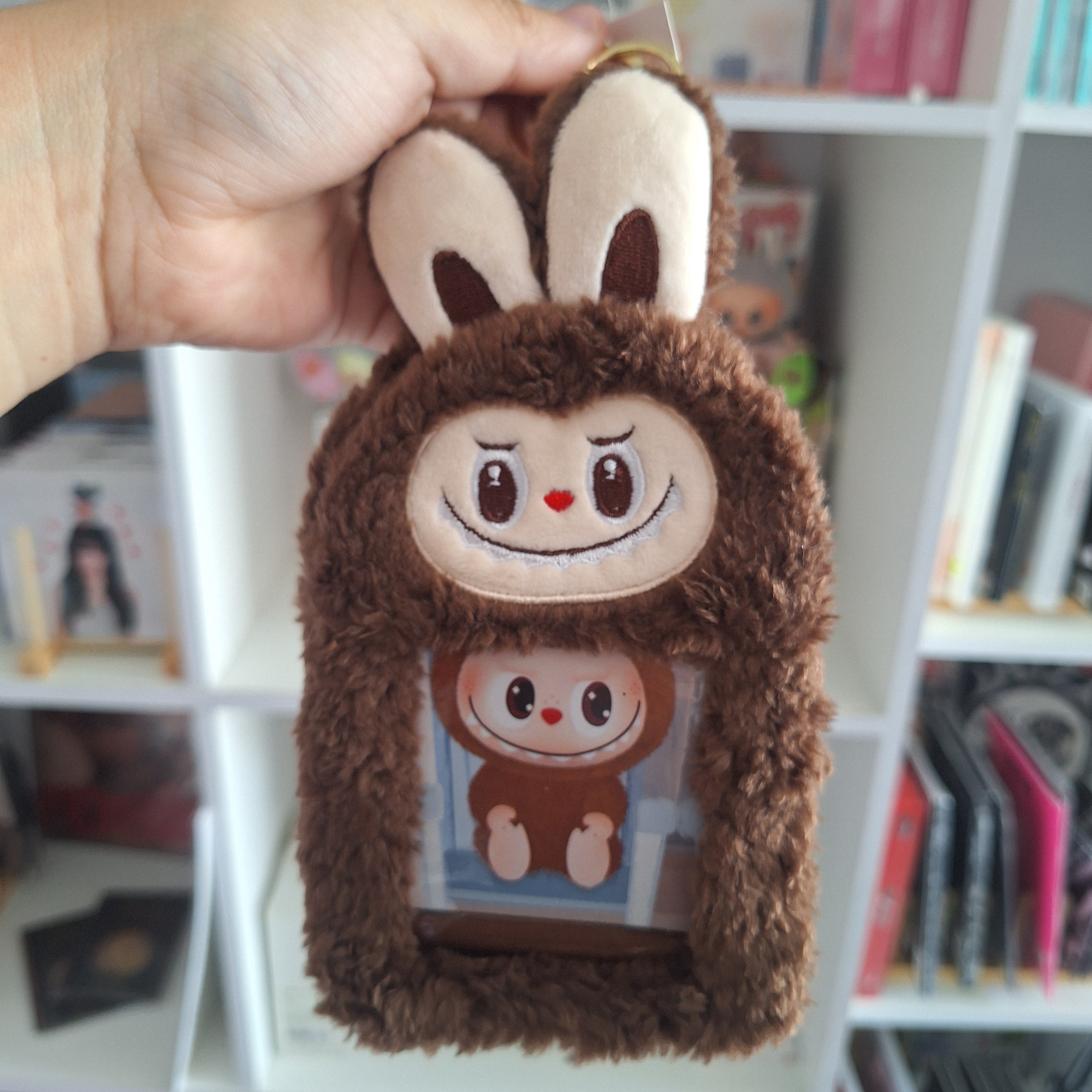 LABUBU 15x10cms HOLDER