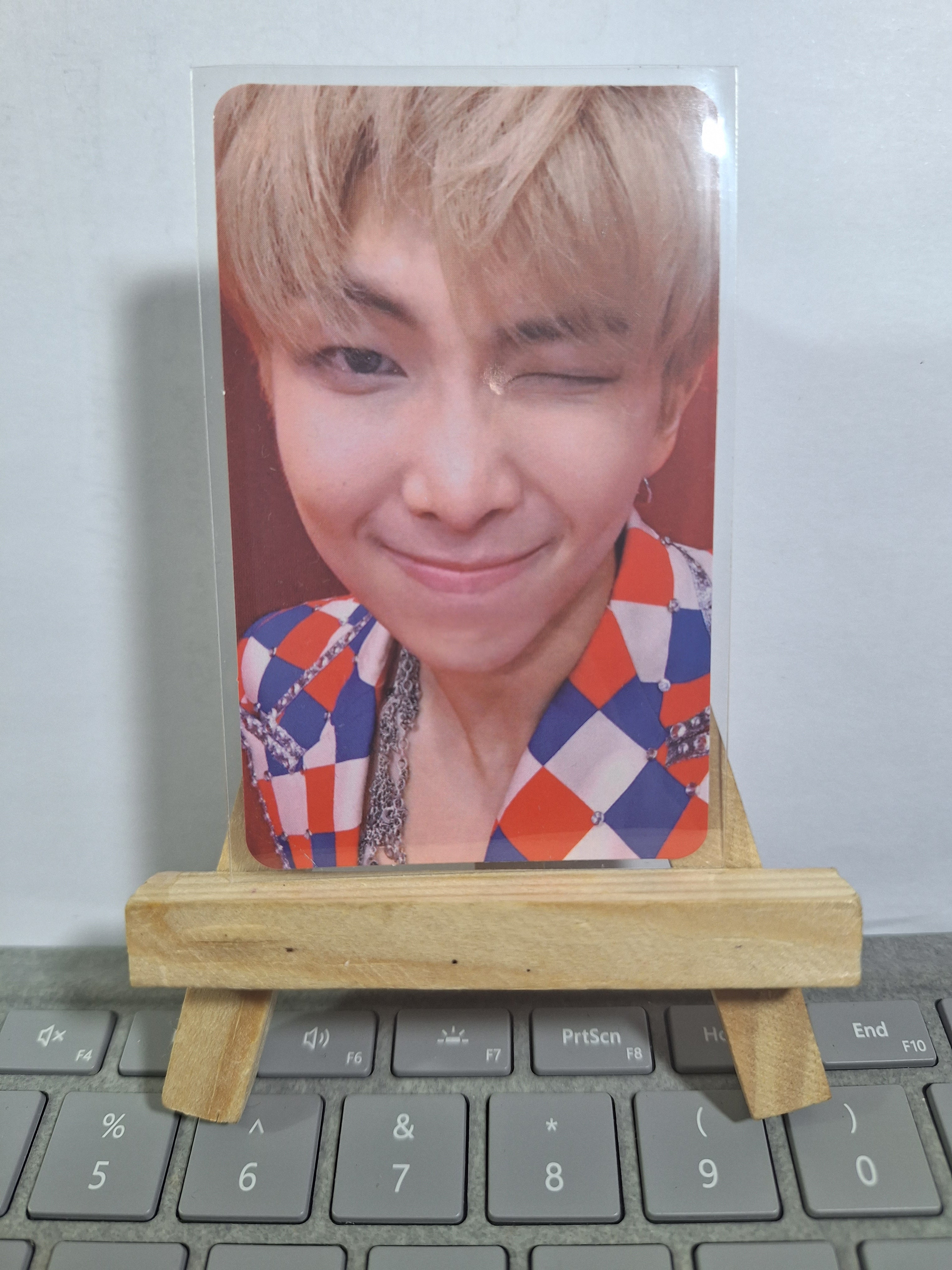 LOVE YOURSELF ANSWER Photocard