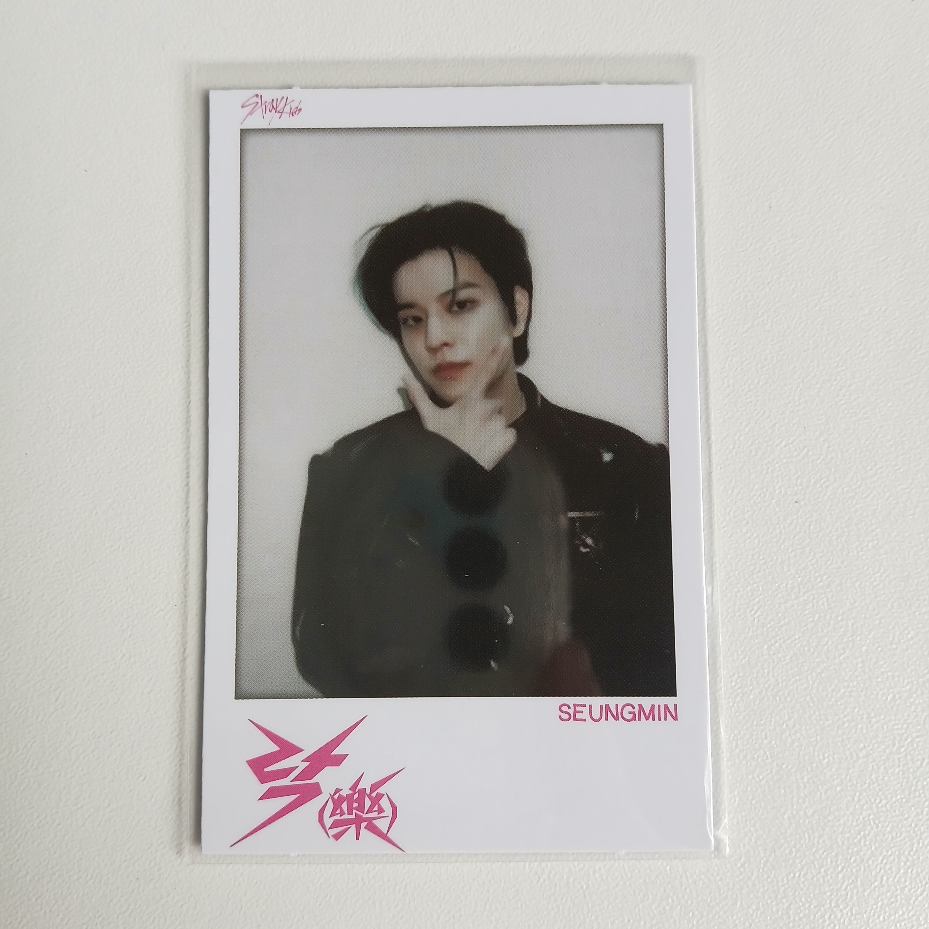 ROCK STAR - SOUNDWAVE R1 POLAROID