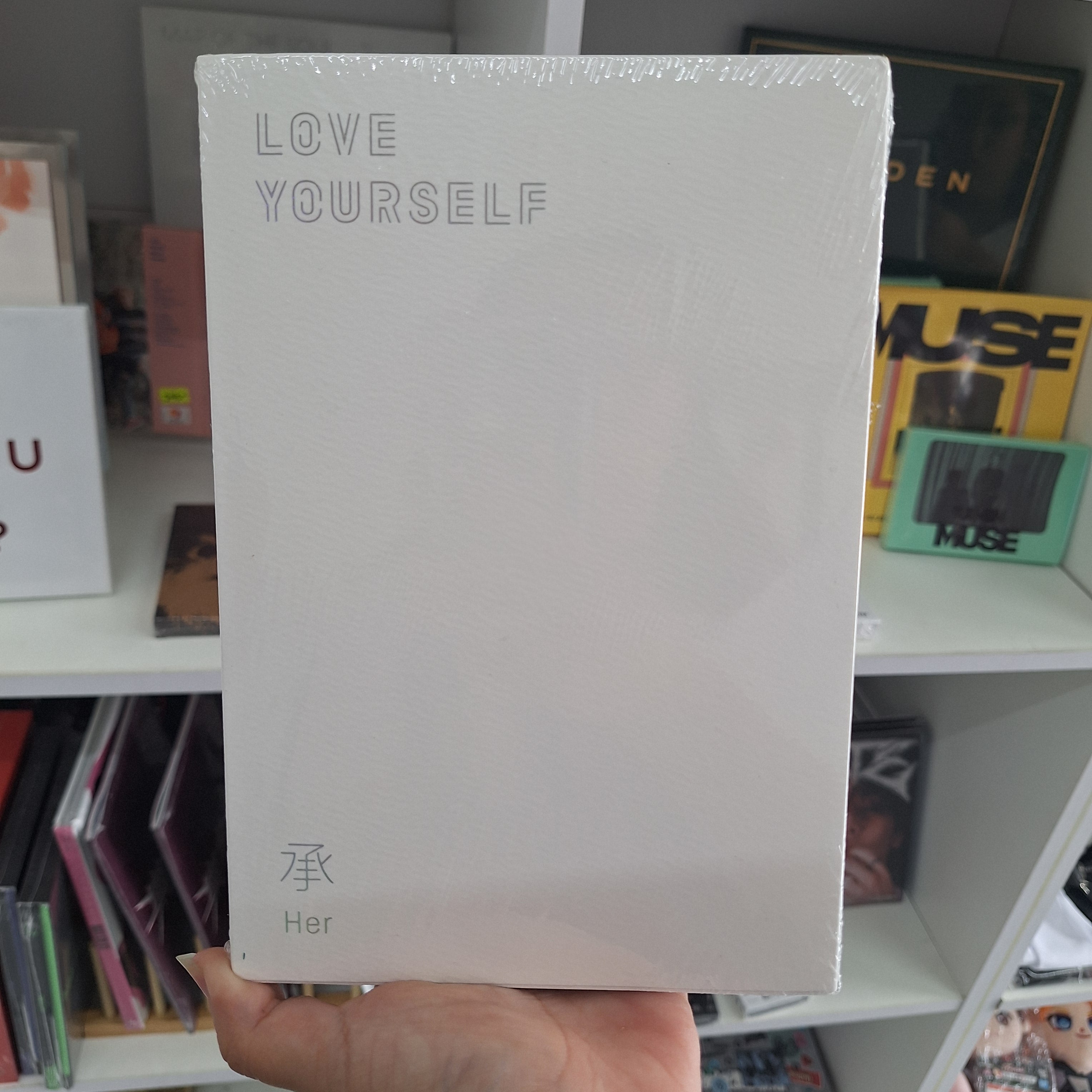 LOVE YOURSELF: HER