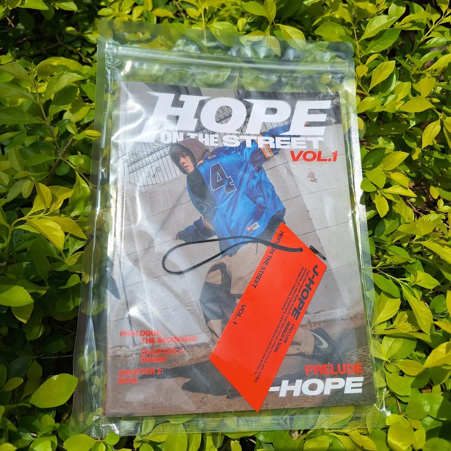 HOPE ON THE STREET Vol.1 - JHOPE