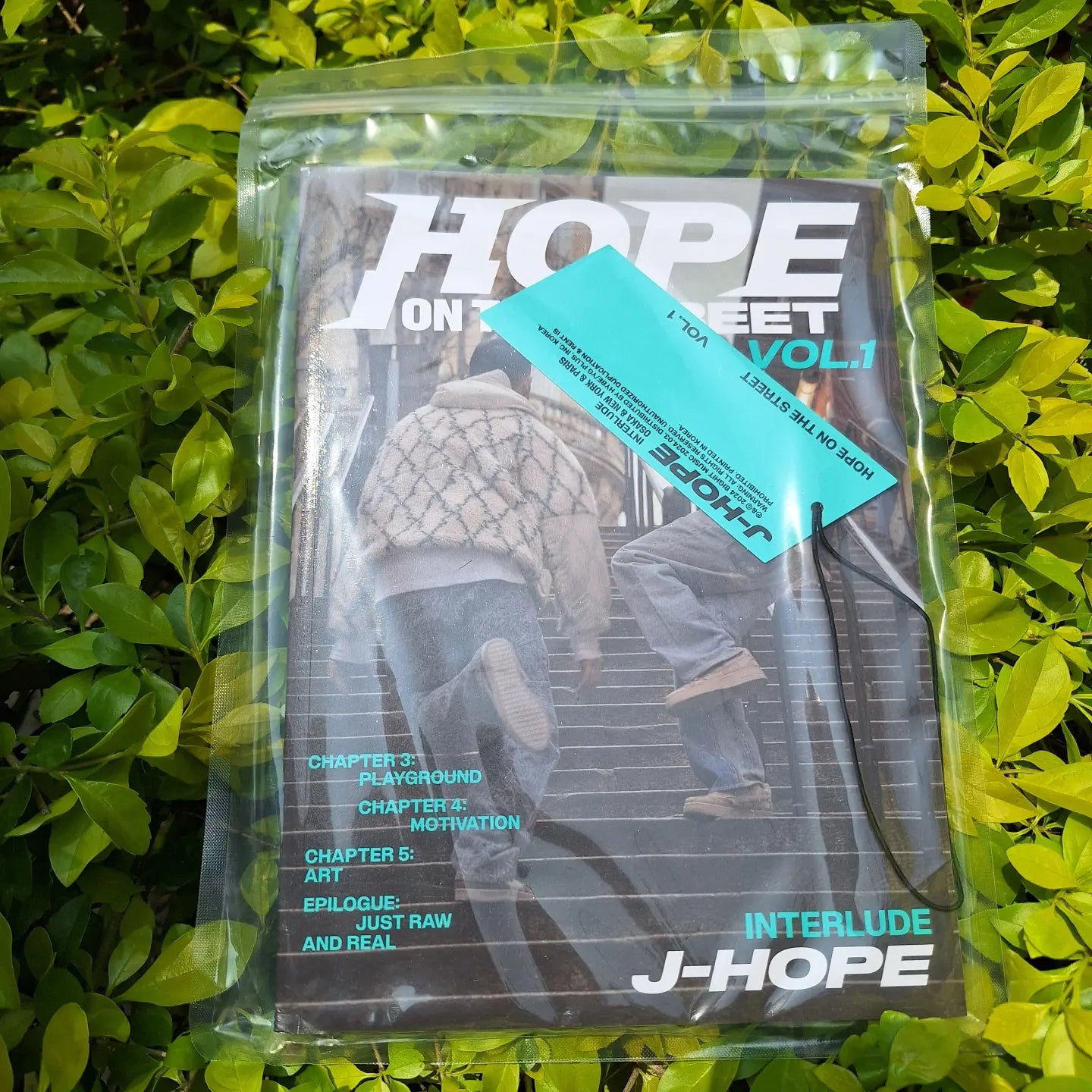 HOPE ON THE STREET Vol.1 - JHOPE