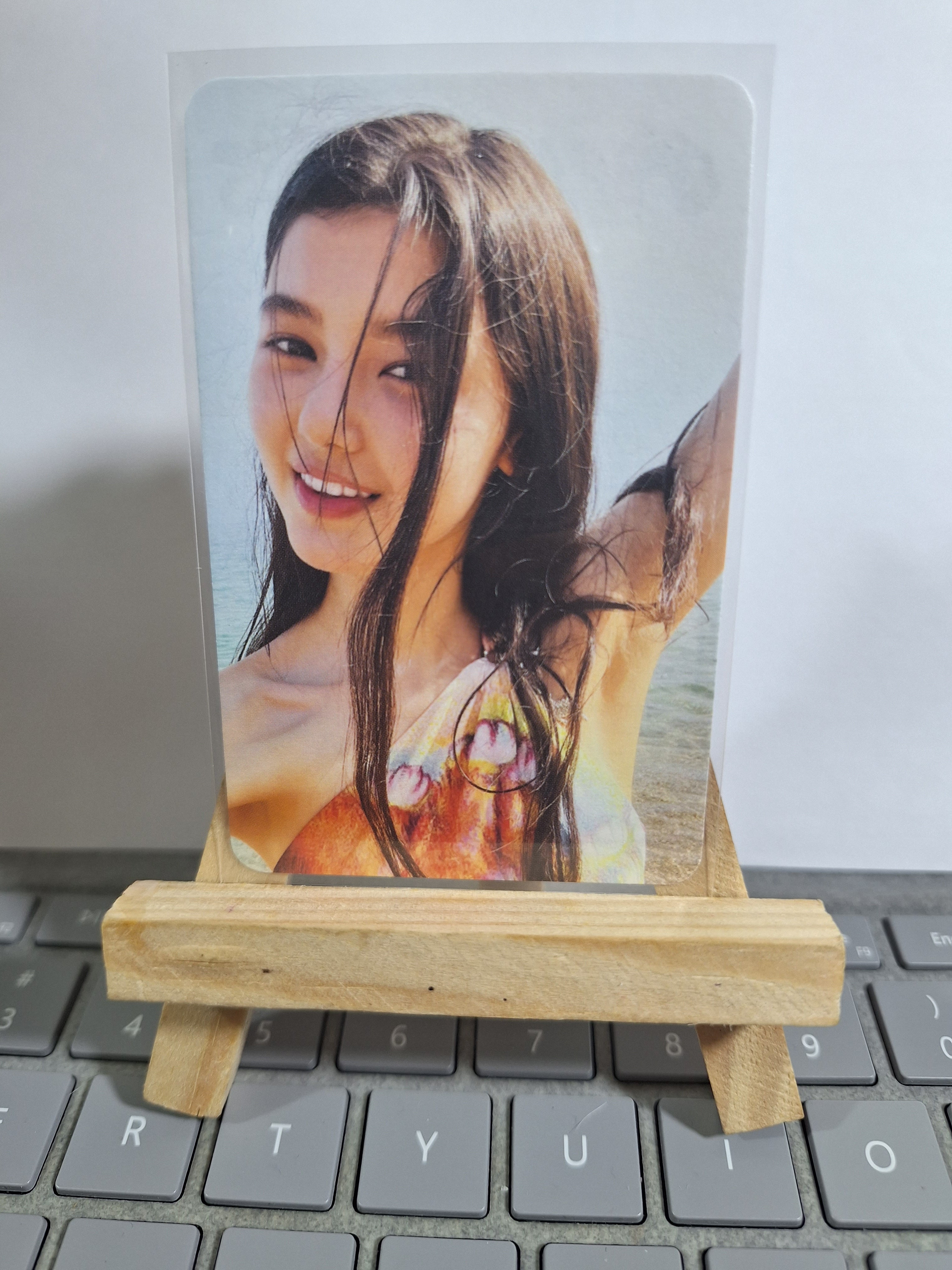NJ 1st EP Photocard Weverse Ver.