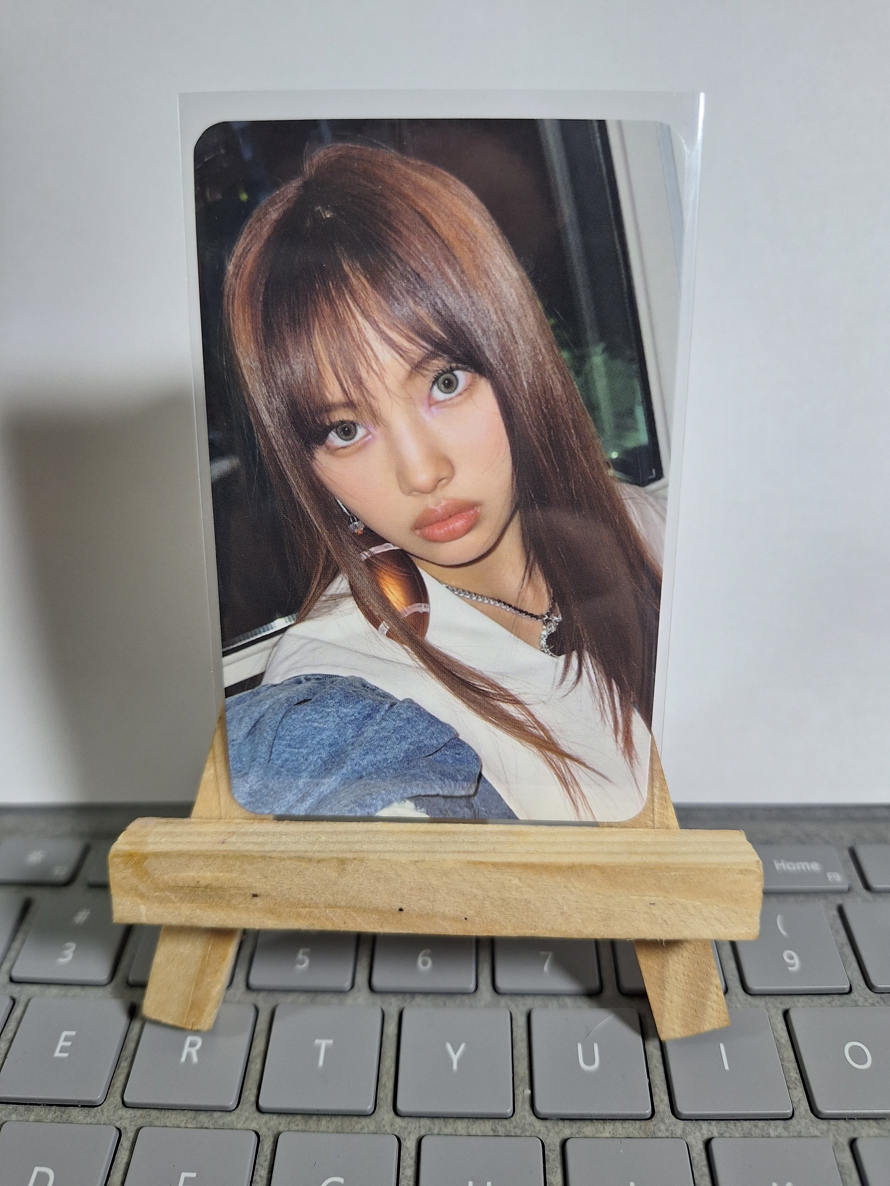 OMG Photocard Weverse Ver.